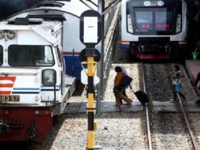 Kereta Api Makassar-Parepare Diuji Coba, Masih Gratis