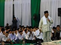 Prabowo Sebut Santri Akan Jadi Penentu Arah Masa Depan Bangsa