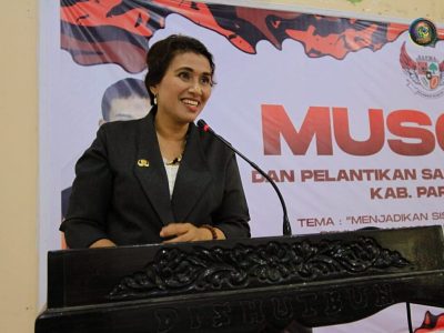 Ketua umum Sapma PP Sulteng lantik Pengurus Sapma PP Parimo. ‘Staf ahli Aswini Dimpel bacakan Sambutan Bupati Parimo