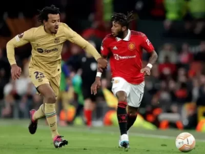 Disingkirkan Manchester United dari Liga Europa, Jules Kounde Ingin Barcelona Bangkit