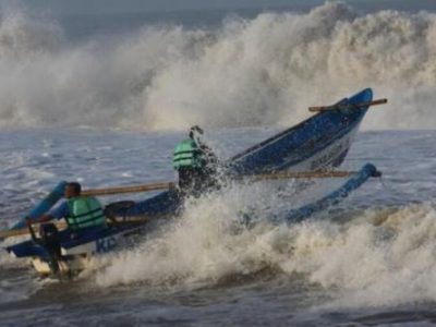 Waspada Gelombang Tinggi di Sejumlah Perairan Indonesia, Berikut Lokasinya
