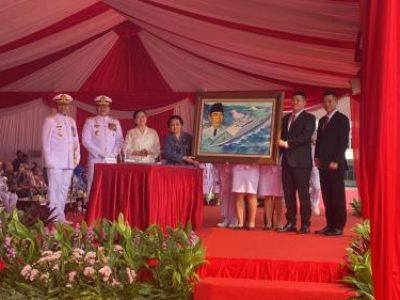 Megawati Resmikan Kapal Perang KRI Bung Karno-369