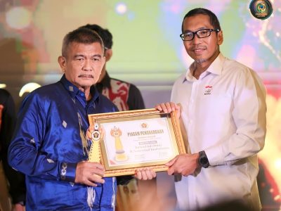 Terima Golden Award SIWO PWI Pusat Tahun 2023, Samsurizal: Alhamdulillah Telah Melahirkan Atlet Parigi Moutong Lolos Ke PON