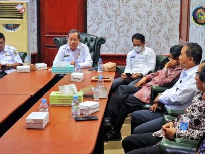 Wabup Badrun Nggai Pimpin Rapat evaluasi perencanaan dan penganggaran stunting