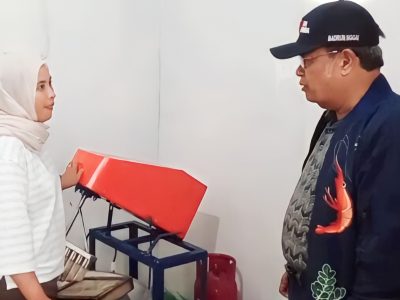 Pengembangan Gula Semut : Wabup Parimo Kunjungi Rumah Produksi dan Petani Gula Aren