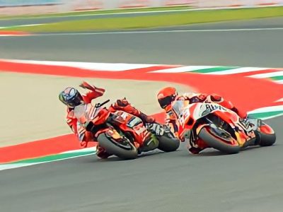 Berapa Kecepatan Motor MotoGP di Tikungan?