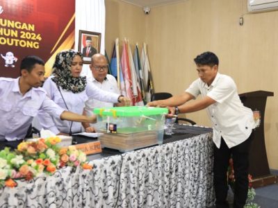 Pj Bupati Parimo, Ricard Arnaldo Resmi Buka Rapat Pleno Terbuka Perhitungan Perolehan Suara Pemilu