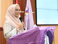 Sekprov Buka SILTNAS Persaudaraan Muslimah Se-Provinsi Sulteng Yang Dirangkaikan Dengan Talkshow.