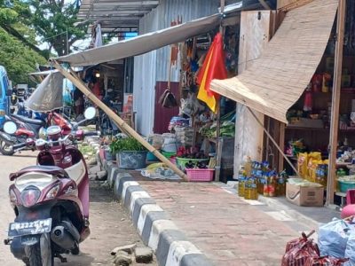 Tegas! Pemda Parimo Meminta Pedagang Pasar Sentral Parigi Tidak Gunakan Badan Jalan untuk Berjualan
