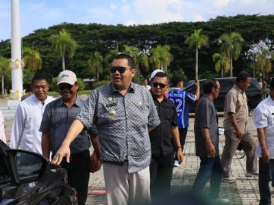 Serahkan Mobil Operasional Camat, Pj Bupati Parimo : Semoga Bermanfaat