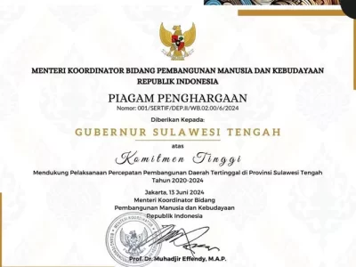 Bebas Desa Sangat Miskin, Pemprov. Sulteng Terima Penghargaan dari Menko PMK RI