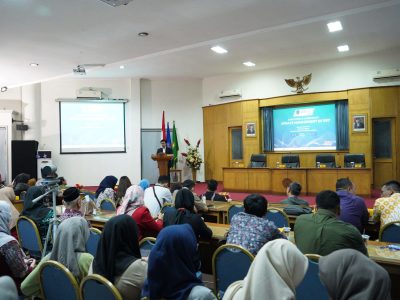 UMP-INATHALENS Sukses Gelar Simposium Nasional Manajemen Penyakit THT