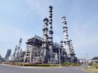 Harga Minyak Dunia Melonjak, ICP Juli 2024 Dipatok USD 82 per Barel