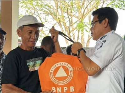 147 Hektare Lahan Terbakar, Pemkab Parigi Moutong Salurkan Logistik ke Warga Terdampak