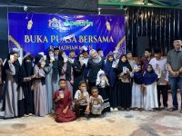 Silaturahmi Ramadan, Kadin Parigi Moutong dan APDURIN Berbagi dengan Santri