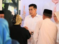 Rumah Bupati Parimo Dipadati Warga, Open House Jadi Ajang Kebersamaan
