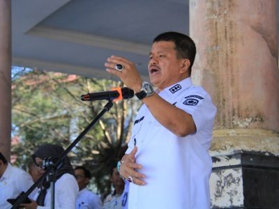 Hari Pertama Kerja Usai Lebaran, Wabup Parigi Moutong Tekankan Disiplin dan Pelayanan