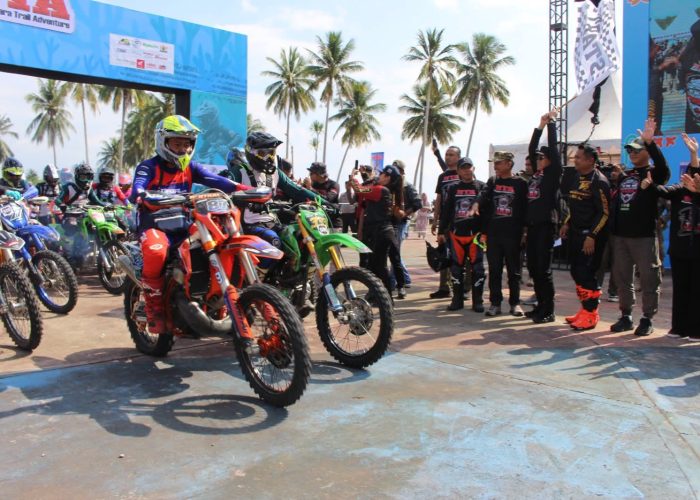 Bupati Erwin Burase Lepas Bhayangkara Trail Adventure di Parigi Moutong, Ratusan Rider Jelajah Alam