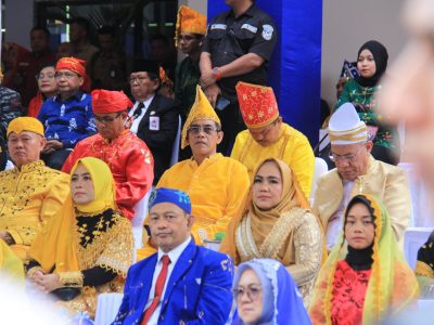Hadiri HUT Sulteng, Bupati Parimo Dukung Ajakan Anwar Hafid Bangun Solidaritas Daerah