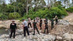 TNI, Polri, dan BPBD Rampungkan Jembatan Darurat Pascabanjir di Lobu Mandiri