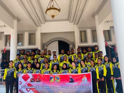 Lepas Kontingen POPDA Parimo, Erwin Burase: Jaga Nama Baik Daerah