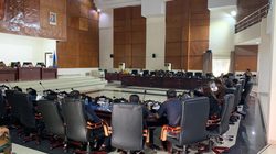 Tujuh Fraksi DPRD Parimo Setujui APBD Perubahan, Ini Catatannya