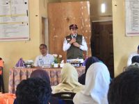 Bupati Erwin Burase Tinjau Pengungsi Sibalago, Hunian Permanen Disiapkan