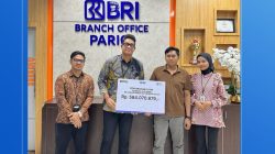 Nasabah BRI Parigi Terima Klaim Asuransi Alat Berat Rp584 Juta