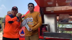 Bupati Erwin Burase Serahkan Mobil Dapur Lapangan dari BNPB ke BPBD Parimo